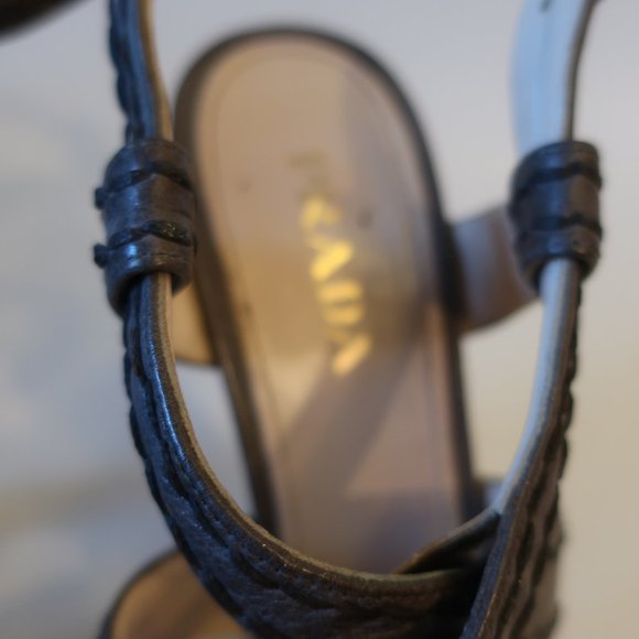 Womens Prada Gray Platform Strappy Leather Heels 38 US/8 * - Picture 4 of 16